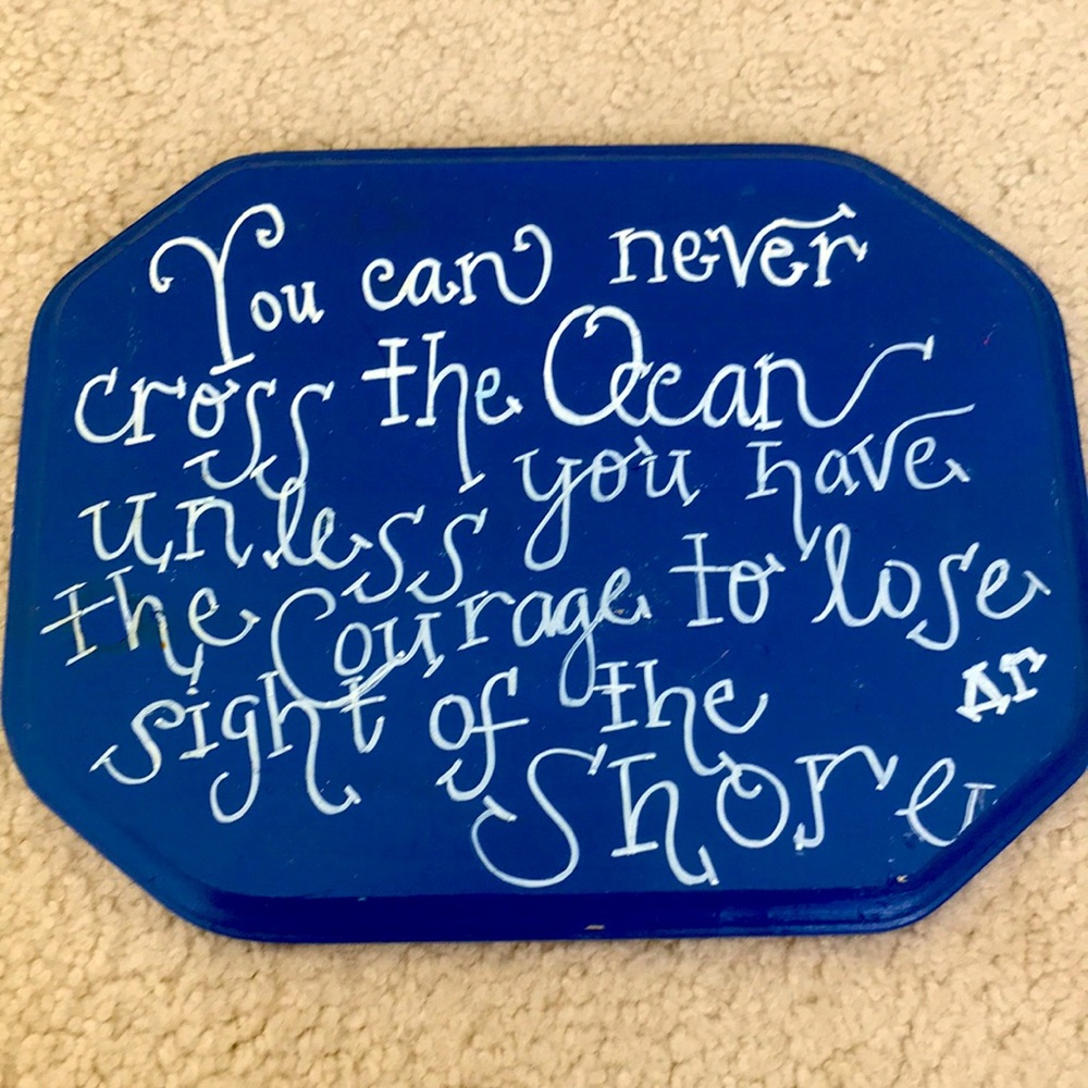 Delta Gamma Decor